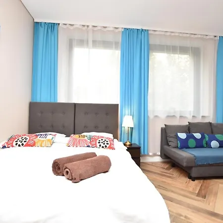 Dukes - Wita Stwosza Apartment